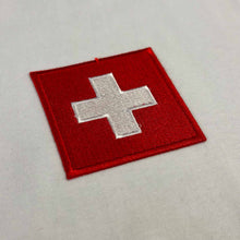 Lade das Bild in den Galerie-Viewer, gestickter Schweizerkreuz Patch
