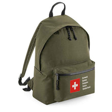 Charger l&#39;image dans la galerie, Rucksack Easy in Militärgrün mit Schweizerkreuz und Schweizer Pass Design
