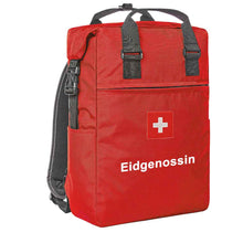 Load image into Gallery viewer, Trage Rucksack in Rot mit Schweizerkreuz und Text Eidgenossin
