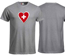 Load image into Gallery viewer, T-shirt Swiss heart
