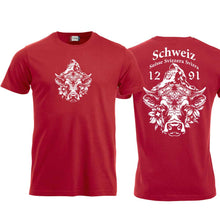 Carica l&#39;immagine nel visualizzatore di Gallery, T-Shirt Rot mit Schweizer Kuh und Matterhorn und Text Schweiz Suisse Svizzera Svizra 1291 Confoederatio Helvetica
