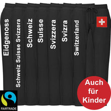 Charger l&#39;image dans la galerie, Trainerhose Black Edition Bio &amp; Fairtrade mit Schweizerkreuz und Text
