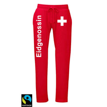 Lade das Bild in den Galerie-Viewer, Fairtrade Damen Trainerhose mit Schweizerkreuz und Text Eidgenossin
