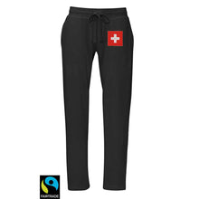 Carica l&#39;immagine nel visualizzatore di Gallery, Trainerhose Black Edition Bio &amp; Fairtrade mit Schweizerkreuz
