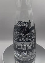 Load and play video in Gallery viewer, Glass carafe 1L Swiss Tradition
